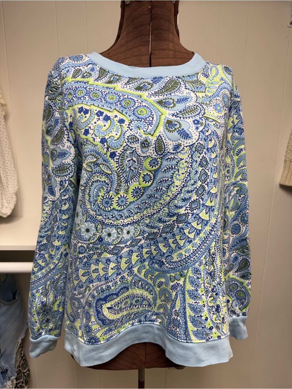 Talbots Light Blue Paisley Pullover Crewneck Sweatshirt Cotton Blend Size Large